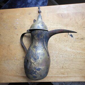 Middle Eastern Arabic Brass Dallah Bedouin Coffee Tea Pot VINTAGE SEE PICTURES